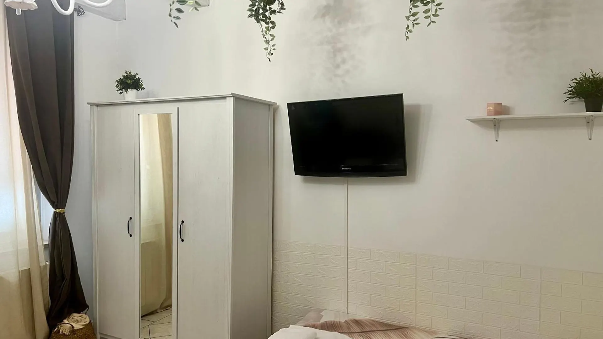 Verona Rooms