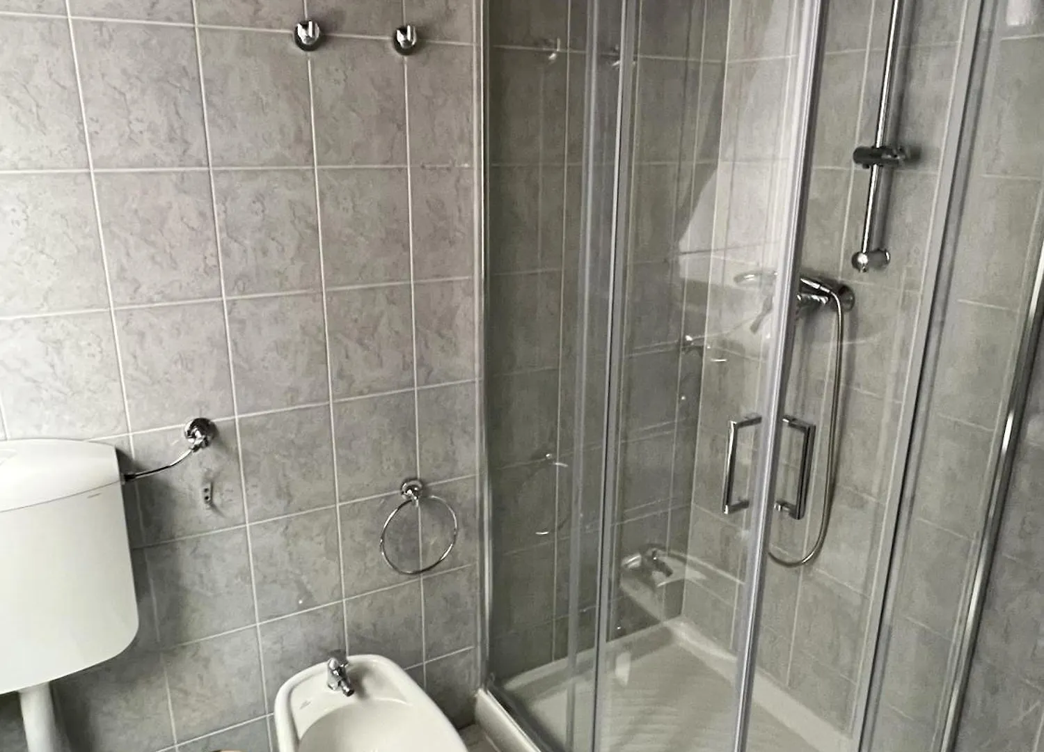 Verona Rooms