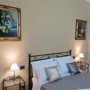 36 Passi Dal Mare 2.0 Bed and breakfast