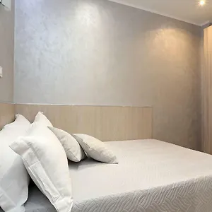 Adorasuite 2 Pensión