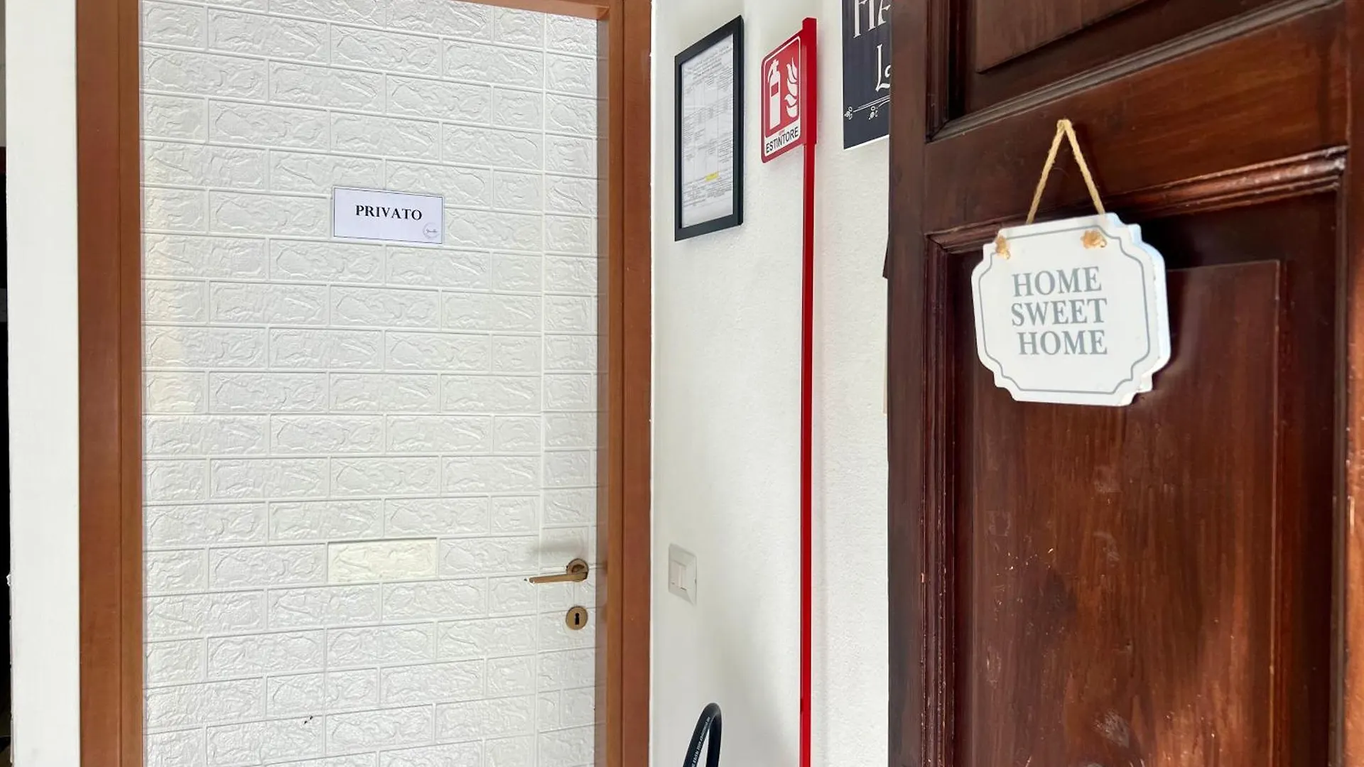 Pensión Verona Rooms